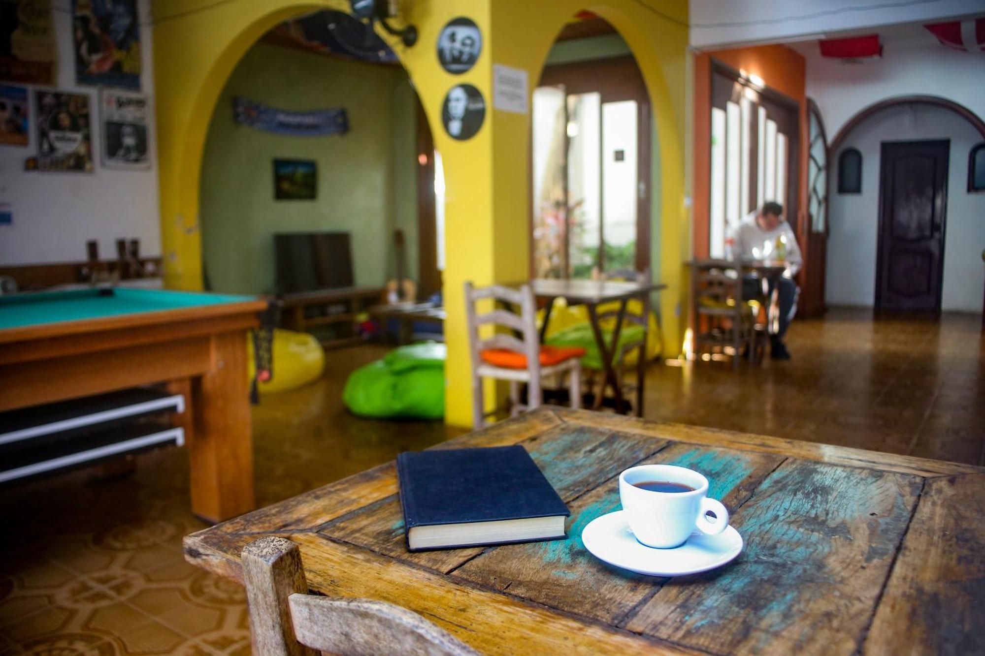Geckos Hostel Florianopolis Exterior photo